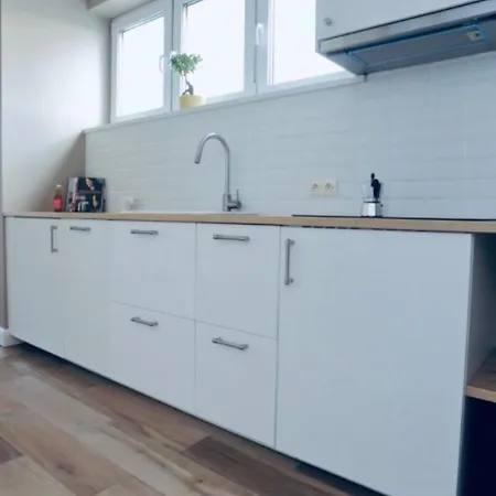 Kawalerki Z Widokiem Na Morze Na Ul Norwida 4 Apartment Gdynia Exterior photo